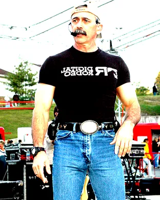 Aaron Tippin