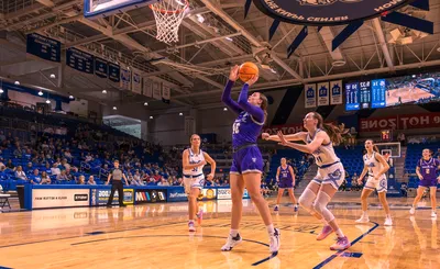 St. Thomas University Tommies Women's Basketball