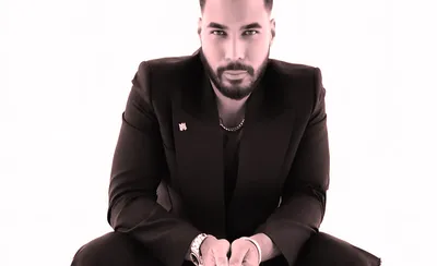Troy Bond